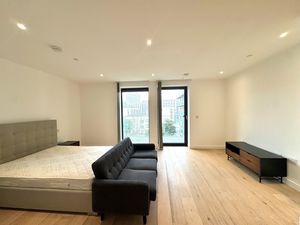 Photo 5- click for photo gallery